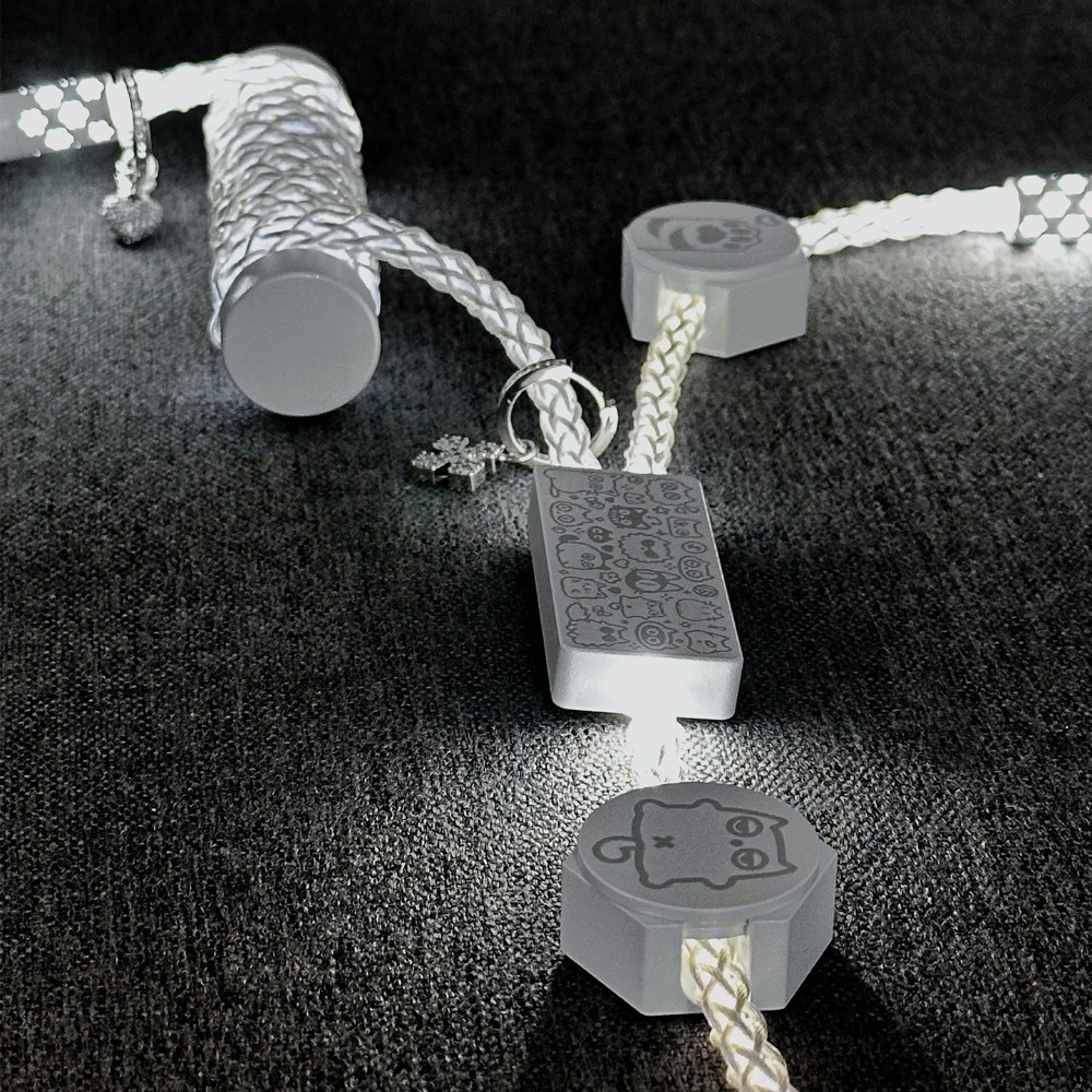 UNKNOWN ERROR D40 Cool White L - Gaming Accessories Lights 评论和价格